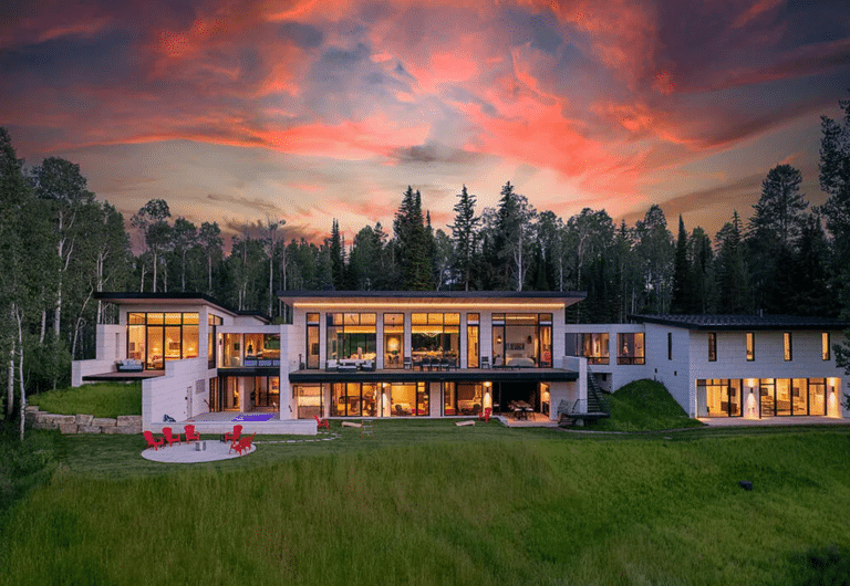 200 N. West Ridge Road Jackson Hole